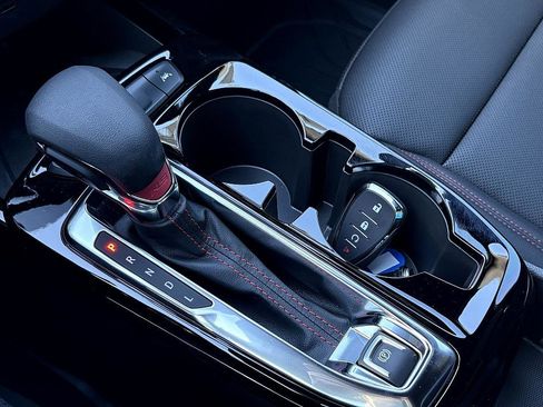 New 2026 Chevrolet Trax RS w/ Sunroof Package image 22