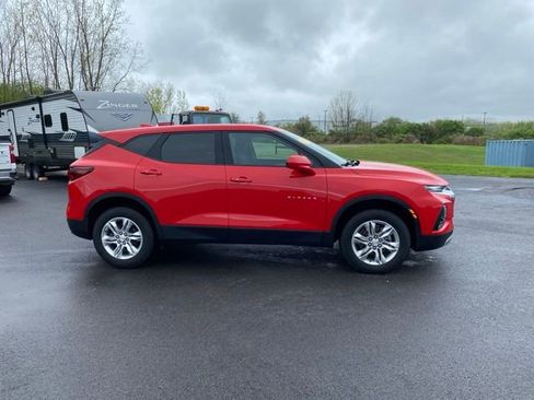 Used 2021 Chevrolet Blazer LT AWD/4WD image 10