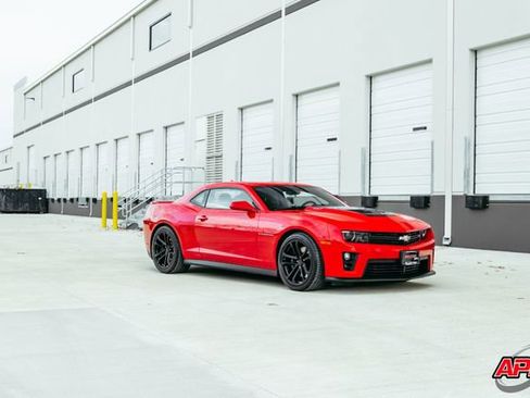 Used 2015 Chevrolet Camaro ZL1 image 53