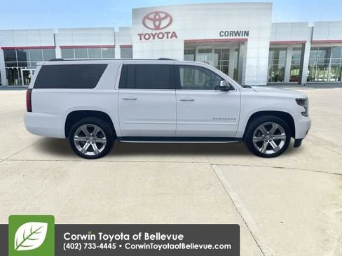 Used 2018 Chevrolet Suburban Premier image 6