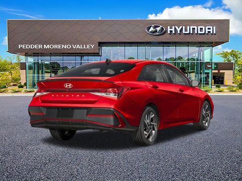 New 2025 Hyundai Elantra Sport image 2