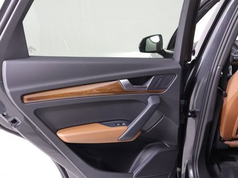 Used 2023 Audi Q5 2.0T Premium image 22