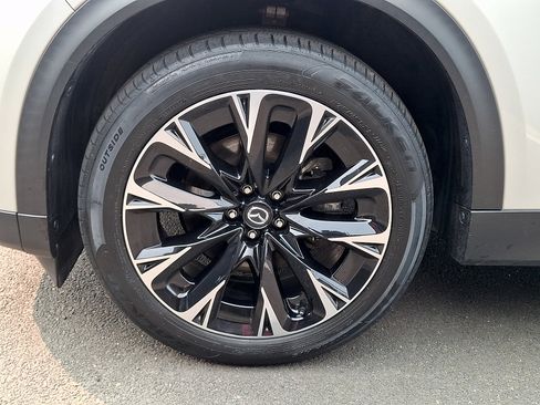 Used 2024 MAZDA CX-90 Plug-In Hybrid w/ Premium Plus AWD/4WD image 9