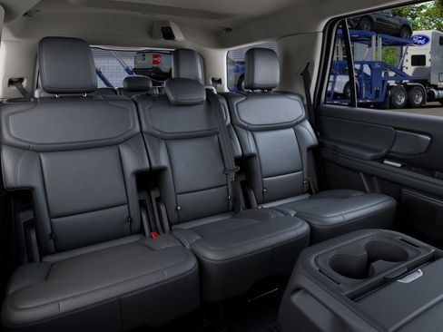 New 2027 Ford Expedition Active AWD/4WD image 11