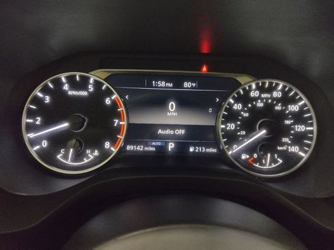 Used 2024 Nissan Rogue S AWD/4WD image 23