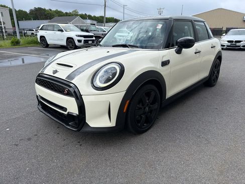 Used 2023 MINI Cooper S w/ Premium Package FWD image 3