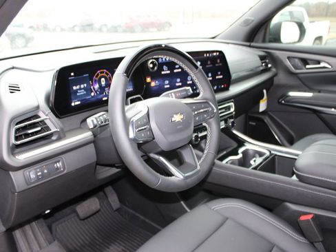New 2026 Chevrolet Traverse LT w/ Enhanced Driving Package image 14