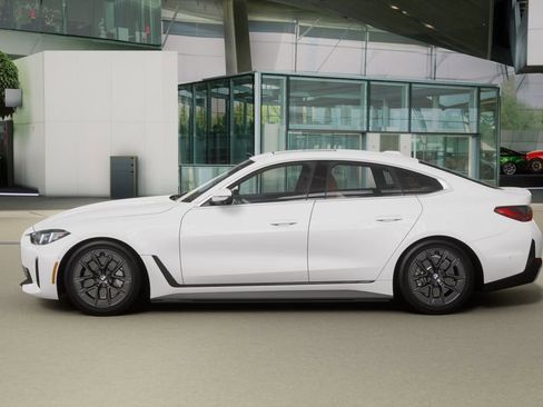 New 2026 BMW i4 eDrive40 w/ Premium Package image 4