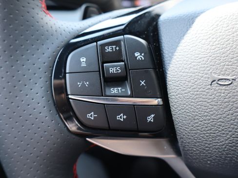 Used 2025 Ford Explorer ST AWD/4WD image 17