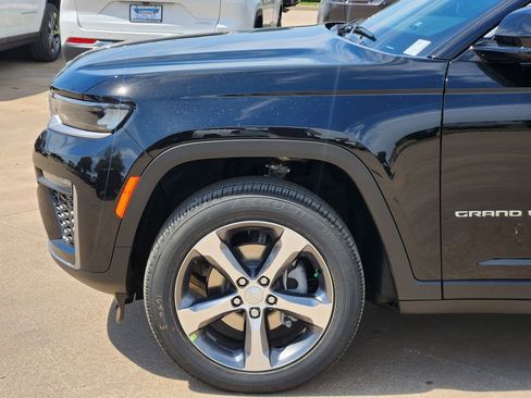 New 2026 Jeep Grand Cherokee Limited image 6