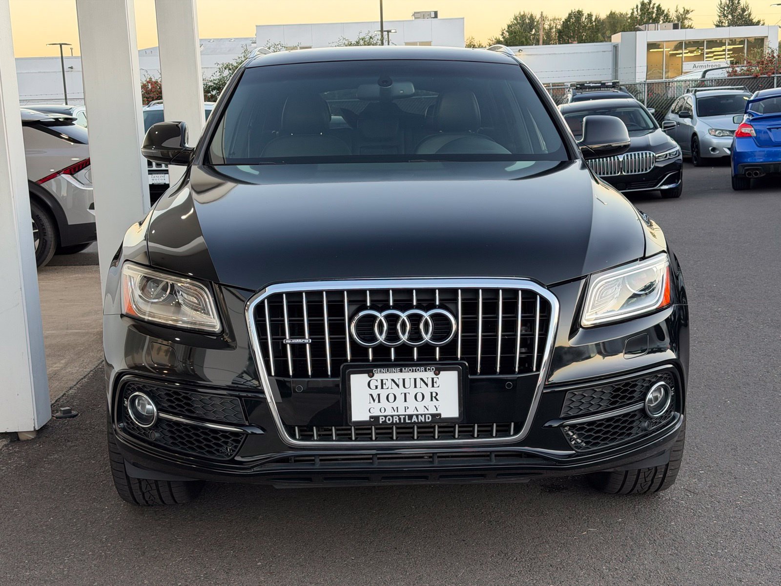 Used 2017 Audi Q5 2.0T Premium Plus w/ Technology Package AWD/4WD image 2