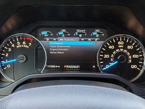 Used 2015 Ford F150 Lariat w/ Equipment Group 502A Luxury image 23