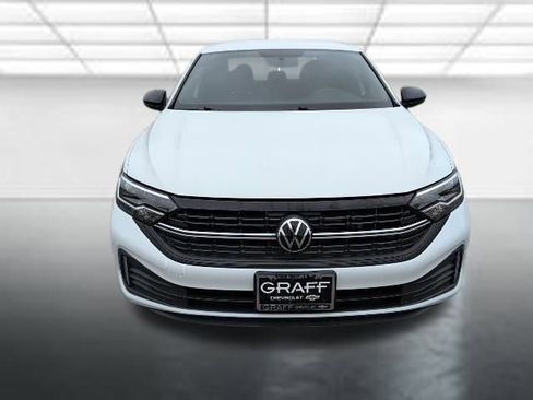 Used 2022 Volkswagen Jetta Sport image 24