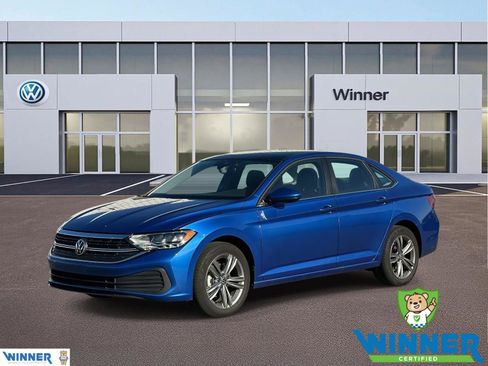 Used 2024 Volkswagen Jetta SE w/ Panoramic Sunroof Package image 1