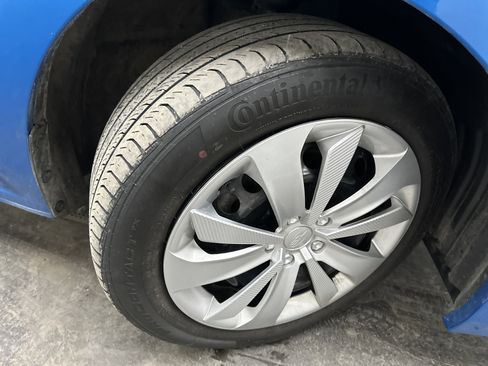 Used 2023 Subaru Impreza 2.0i image 10