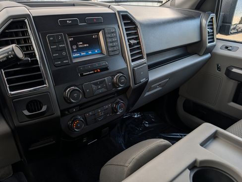 Used 2017 Ford F150 XLT RWD image 33
