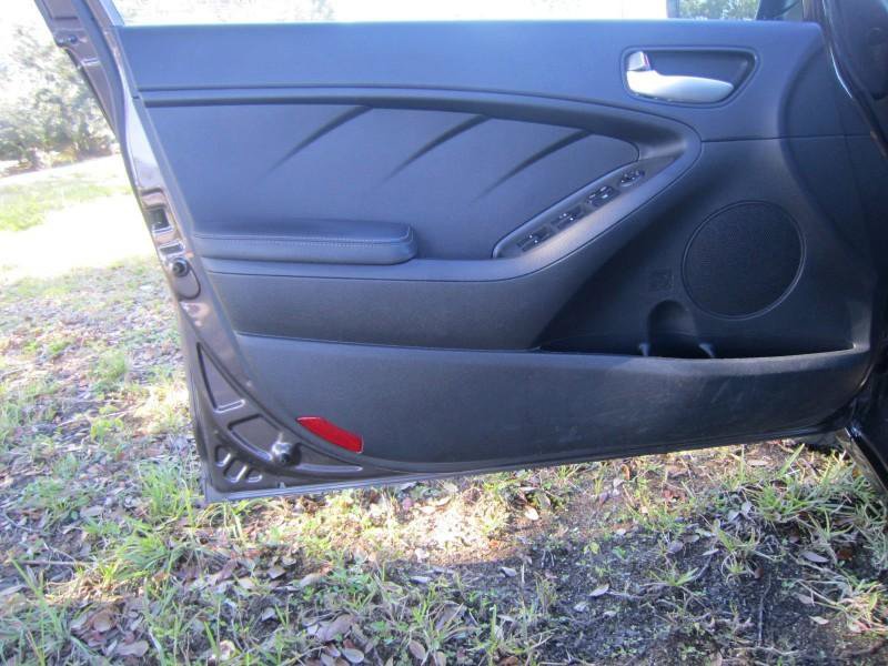 Used 2017 Kia Forte LX w/ LX Popular Package FWD image 20