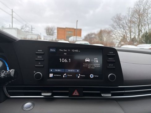New 2026 Hyundai Elantra Sport FWD image 19