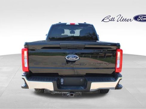 Certified 2024 Ford F250 XLT w/ FX4 Off-Road Package image 6