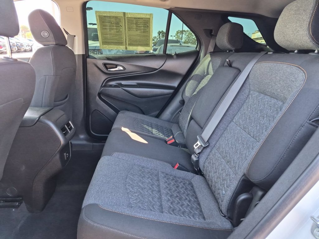 Used 2023 Chevrolet Equinox LT FWD image 25