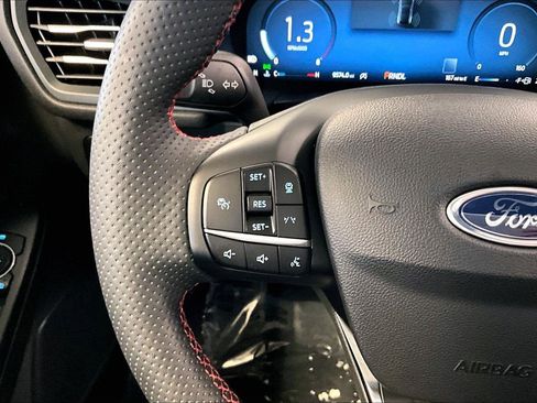 Used 2023 Ford Escape ST-Line Select w/ Tech Pack #2 image 9