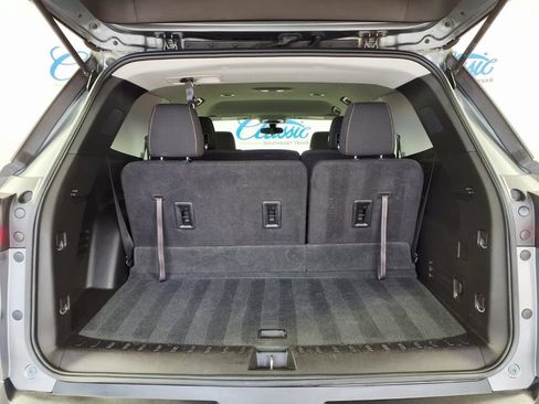Used 2018 Chevrolet Traverse LS FWD image 10