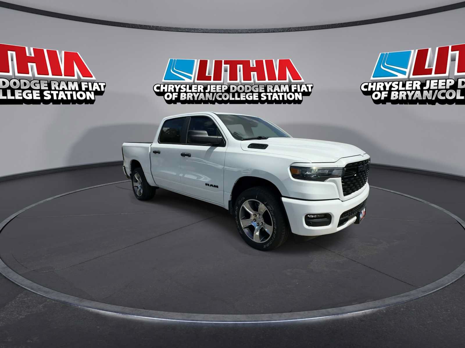 New 2026 RAM 1500 Express RWD image 2