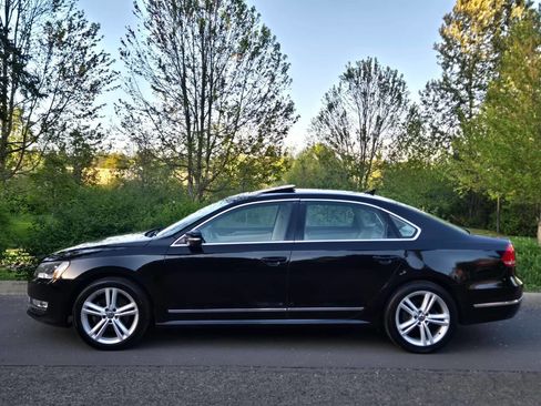 Used 2014 Volkswagen Passat TDI SE FWD image 28
