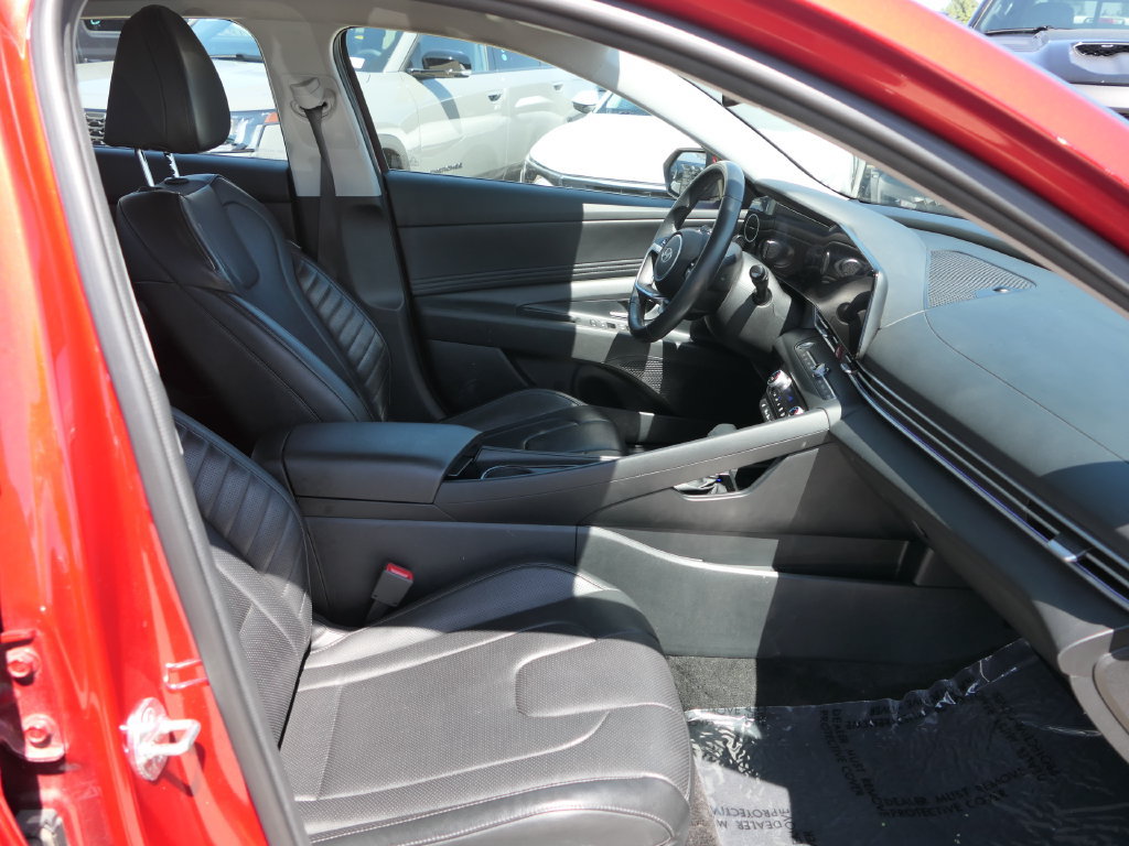 Used 2024 Hyundai Elantra Limited FWD image 23
