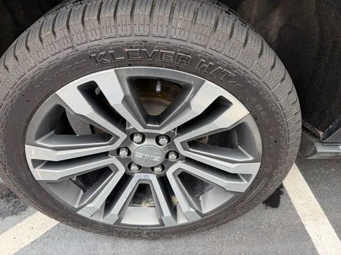 Used 2018 GMC Yukon XL Denali w/ Denali Ultimate Package image 5