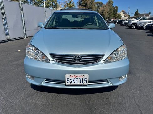 Used 2006 Toyota Camry V6 FWD image 5