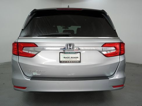 Used 2019 Honda Odyssey EX image 9