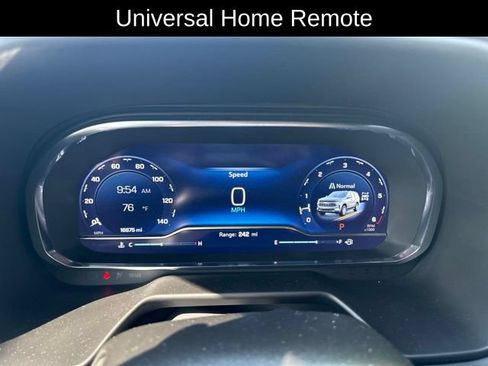 Used 2023 Chevrolet Tahoe RST w/ Luxury Package AWD/4WD image 16