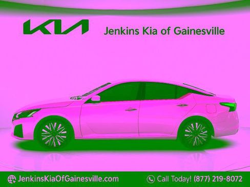 Used 2023 Nissan Altima 2.5 SV FWD image 6