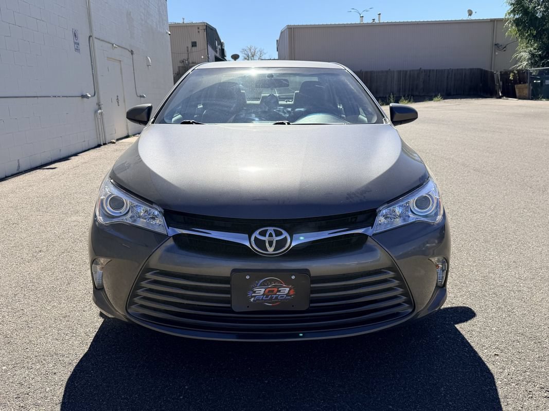 Used 2016 Toyota Camry LE FWD image 2