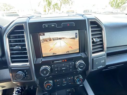 Used 2015 Ford F150 XLT w/ Equipment Group 302A Luxury AWD/4WD image 11