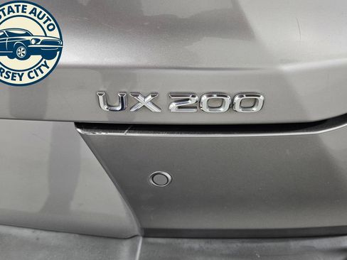 Used 2021 Lexus UX 200 F Sport w/ Accessory Package (Z1) FWD image 36