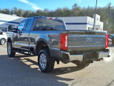 Used 2024 Ford F250 XLT w/ FX4 Off-Road Package image 30