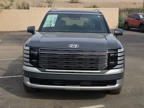 New 2026 Hyundai Palisade Calligraphy FWD image 2