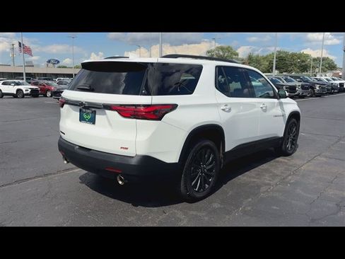 Certified 2023 Chevrolet Traverse RS w/ LPO, Floor Liner Package FWD image 8