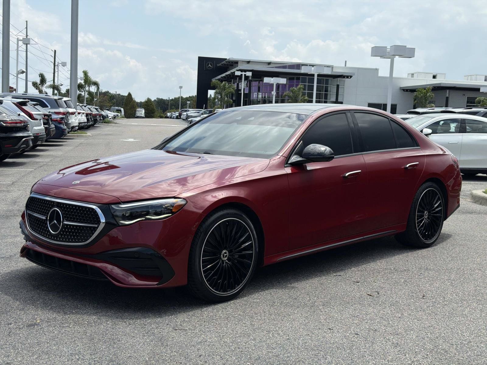 Certified 2025 Mercedes-Benz E 350 4MATIC Sedan w/ Driver Assistance Package image 7