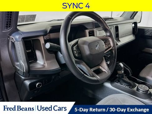 Used 2023 Ford Bronco Outer Banks AWD/4WD image 12
