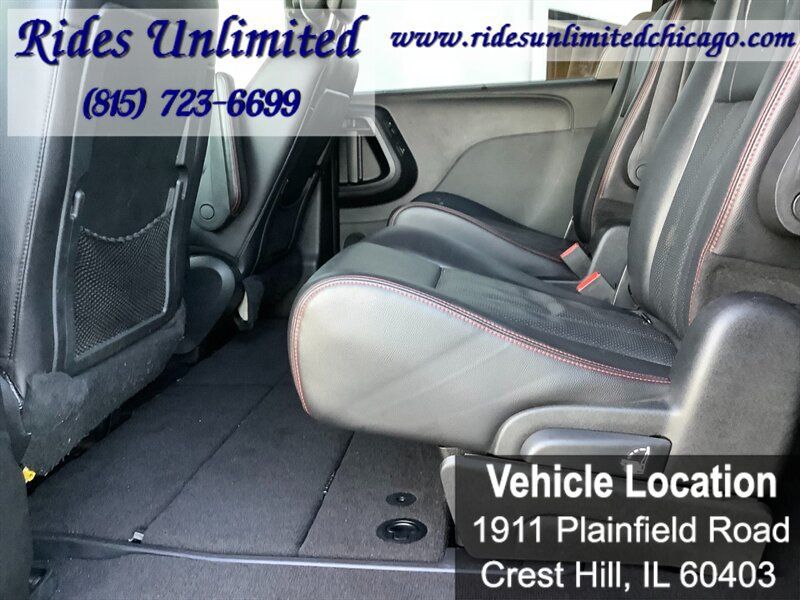 Used 2014 Dodge Grand Caravan R/T w/ Safety Sphere Group FWD image 34