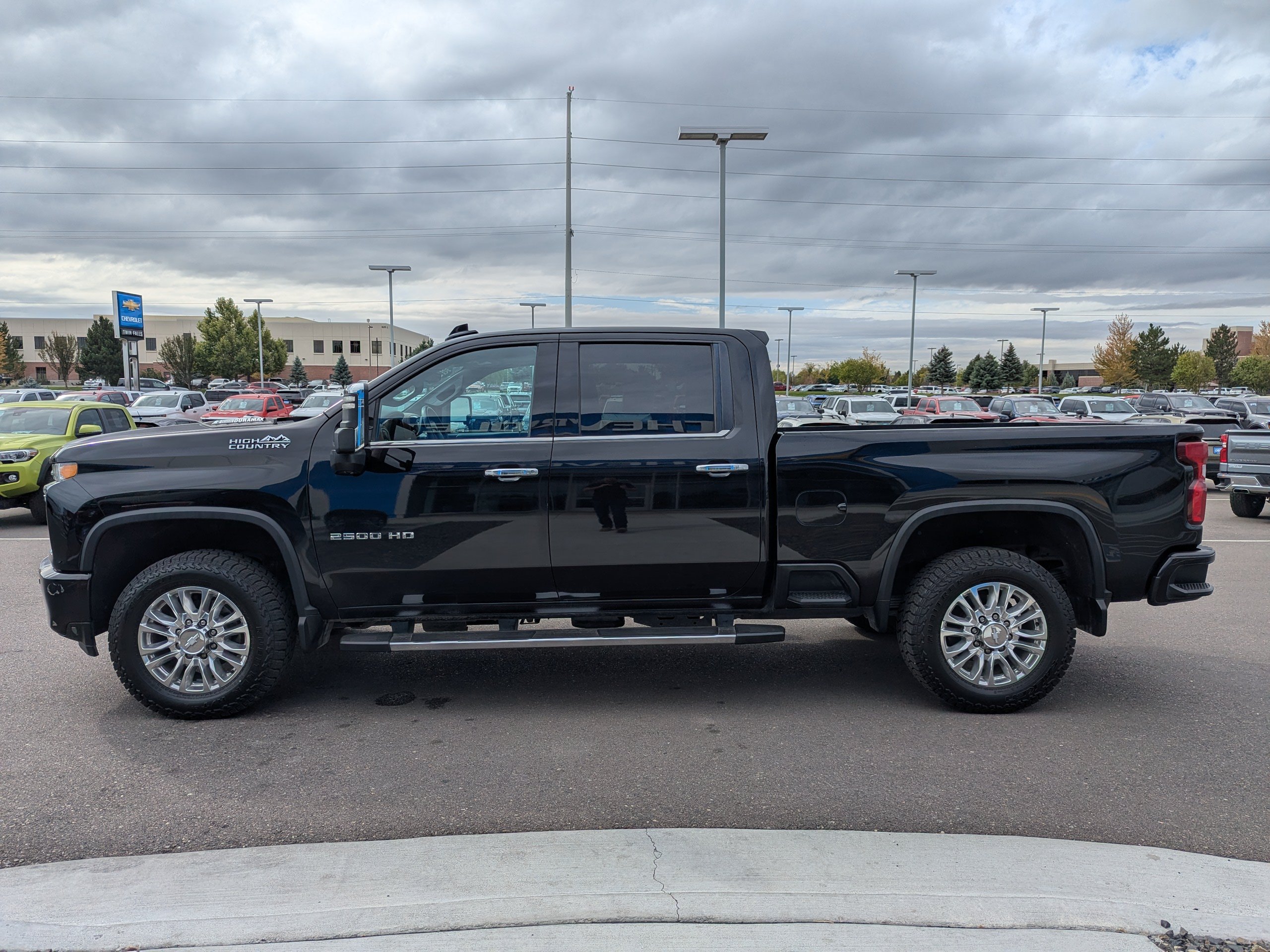 Certified 2020 Chevrolet Silverado 2500 High Country w/ Z71 Off-Road Package AWD/4WD image 8