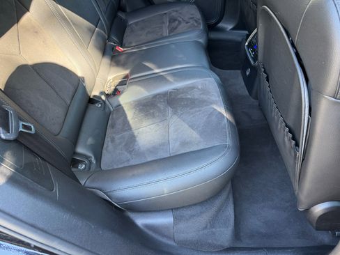 Used 2020 Porsche Macan image 57