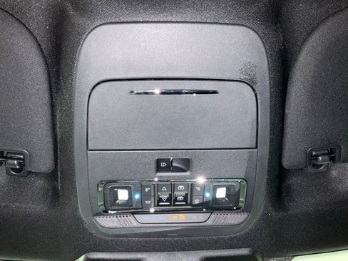 Certified 2022 Ford F150 Lariat w/ Equipment Group 502A High AWD/4WD image 19