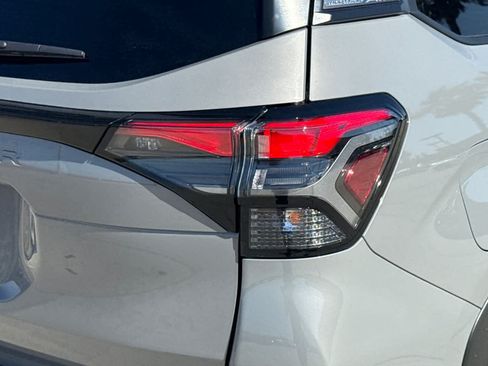 New 2026 Subaru Forester Premium AWD/4WD image 31