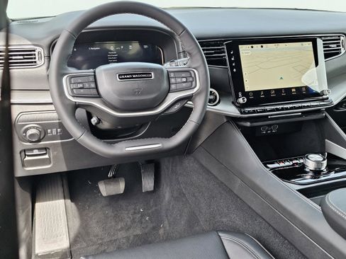 New 2026 Jeep Grand Wagoneer 2WD image 35