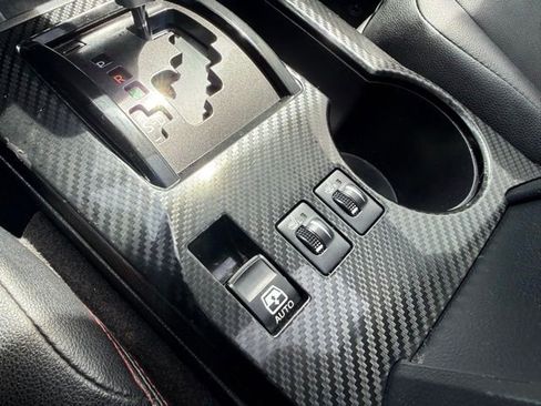 Used 2017 Toyota 4Runner TRD Off-Road Premium image 28