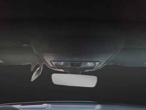 New 2026 Volkswagen Tiguan SE R-Line image 18